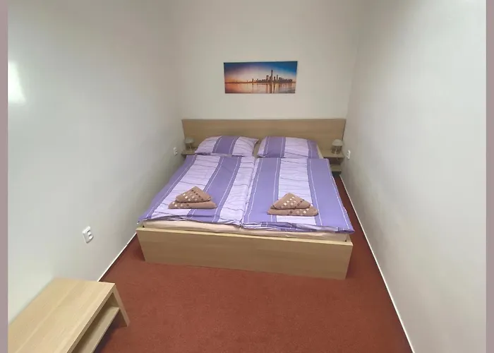 Tiva בית הארחה