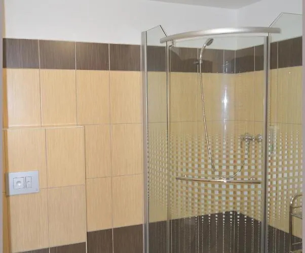 Affittacamere Tiva 3*